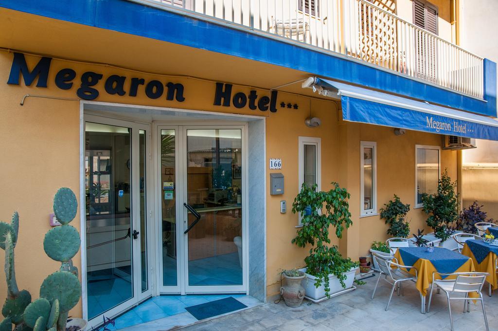 Megaron Hotel Pozzallo Eksteriør bilde